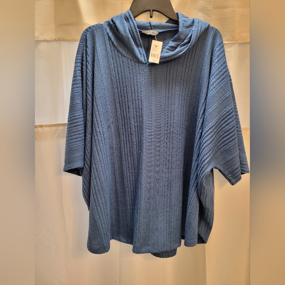 Lane Bryant cape like hooded shirt